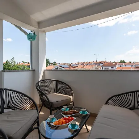 Apartament Amoroso 200m From Sea *