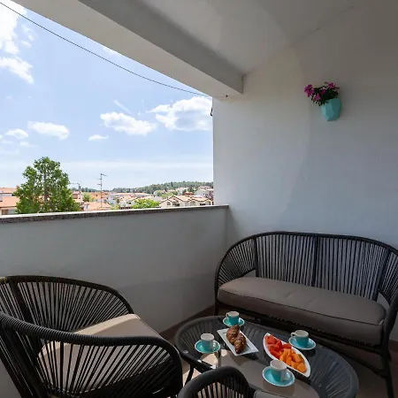 Appartement Amoroso 200m From Sea